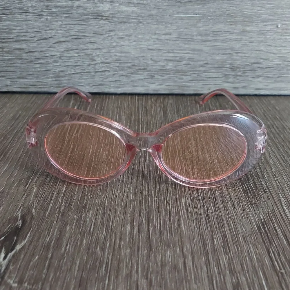 Stylish Pink Oval Sunglasses